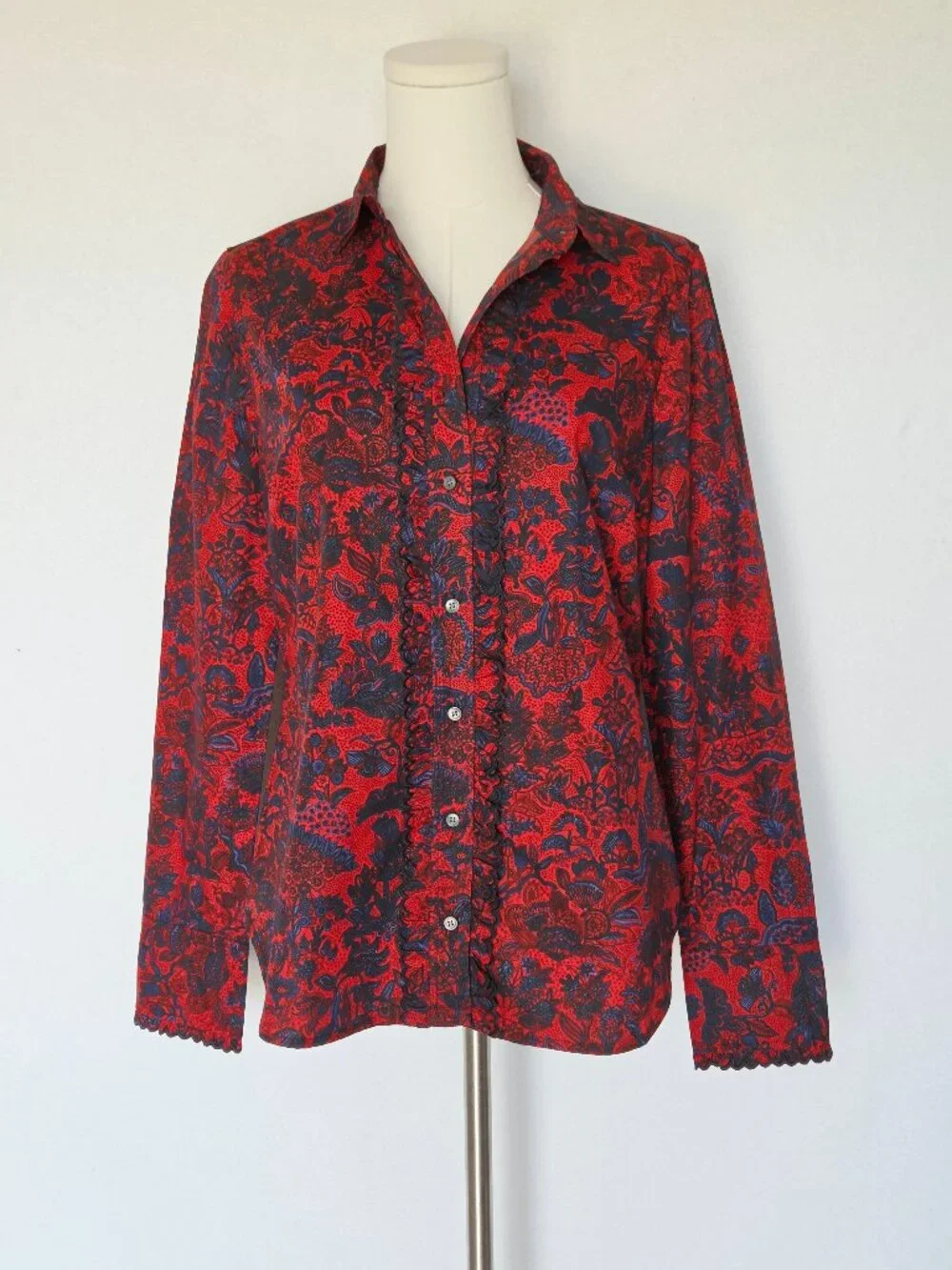 NWoT J.Crew Collection Scallop-Ruffle Perfect Shirt Ratti Poinsettia Paisley